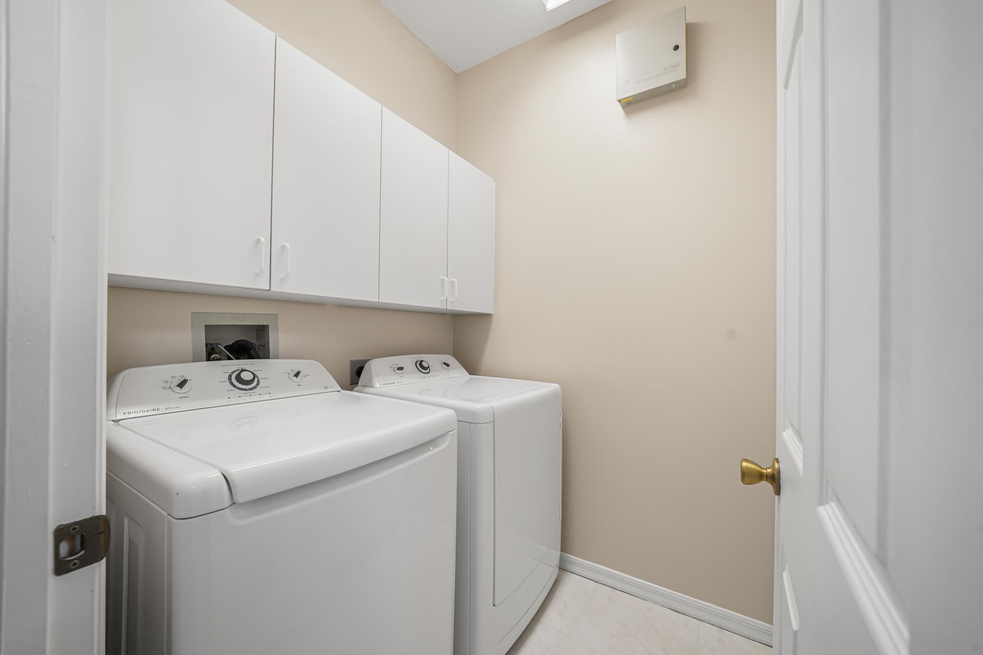 556 SW Saint Georges Bay Sw, Port Saint Lucie, FL 34986 Photo