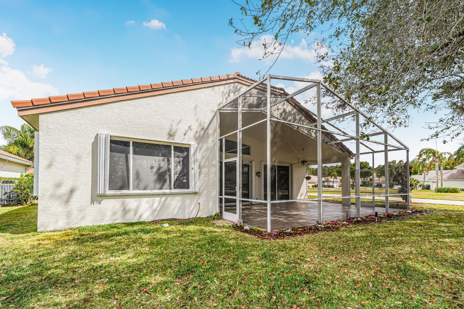 556 SW Saint Georges Bay Sw, Port Saint Lucie, FL 34986 Photo