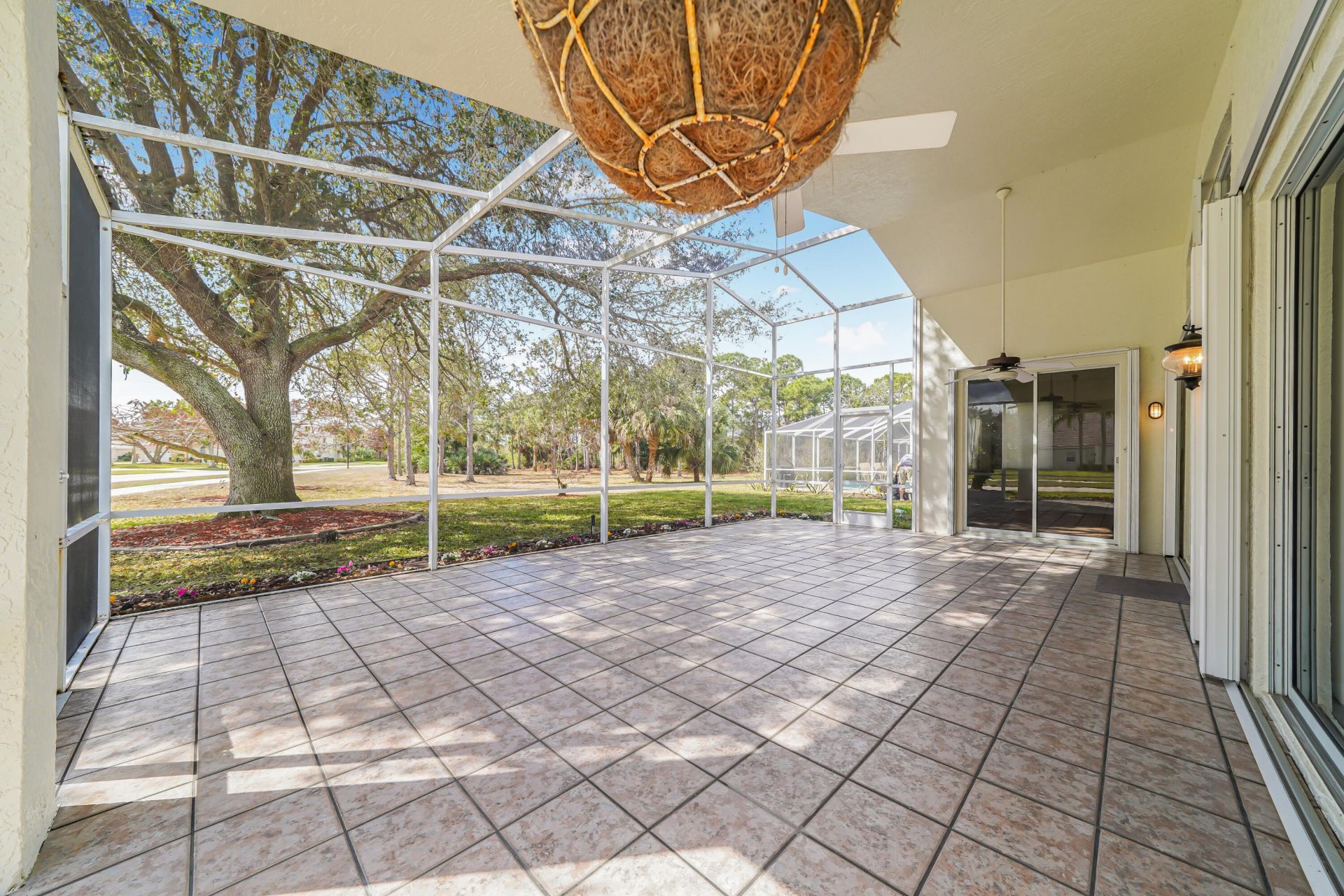 556 SW Saint Georges Bay Sw, Port Saint Lucie, FL 34986 Photo