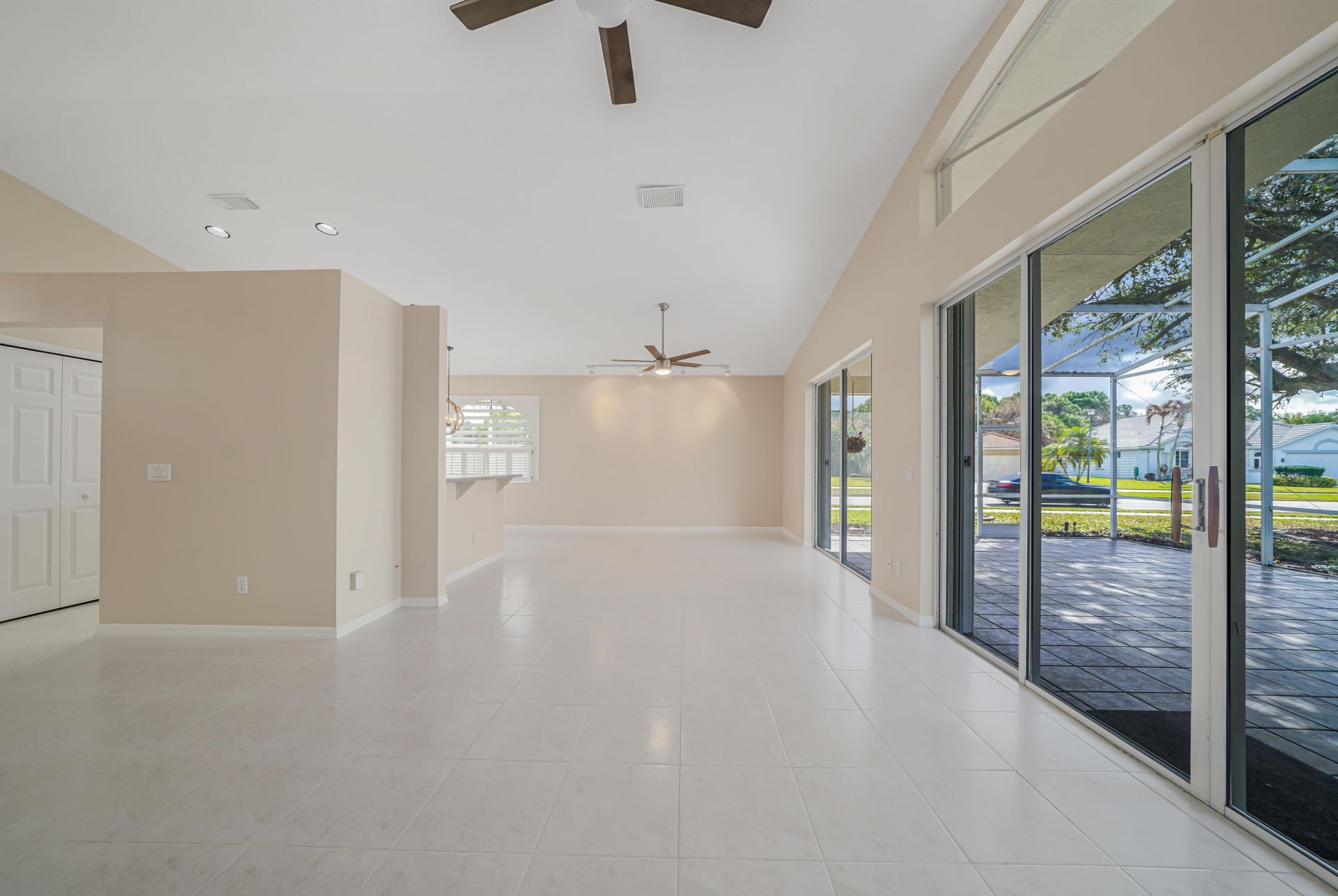 556 SW Saint Georges Bay Sw, Port Saint Lucie, FL 34986 Photo