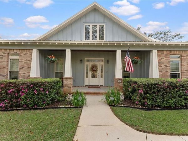 107 Ronforth Street, Fairhope, AL 36532