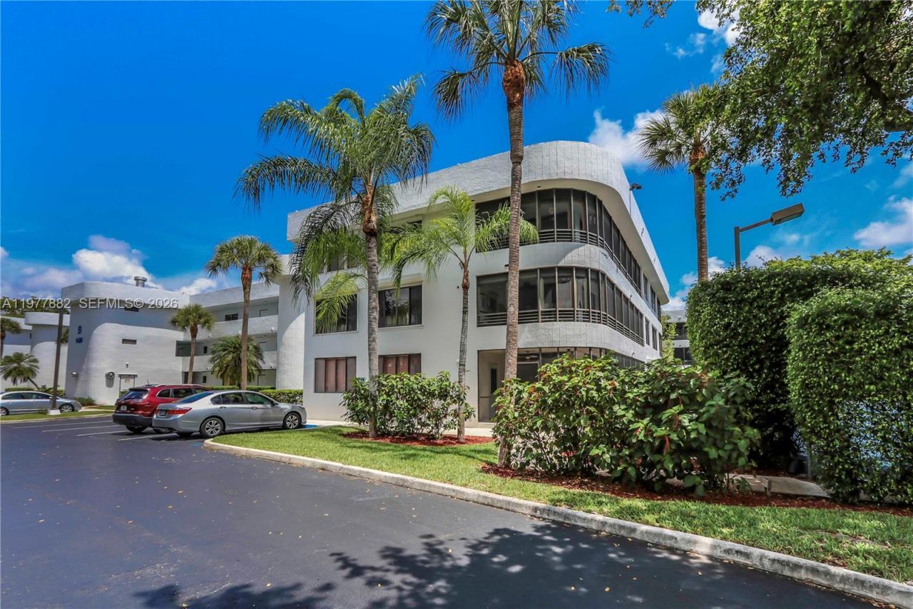 1480 Sheridan St , Unit 26B, Hollywood, FL 33020 Photo