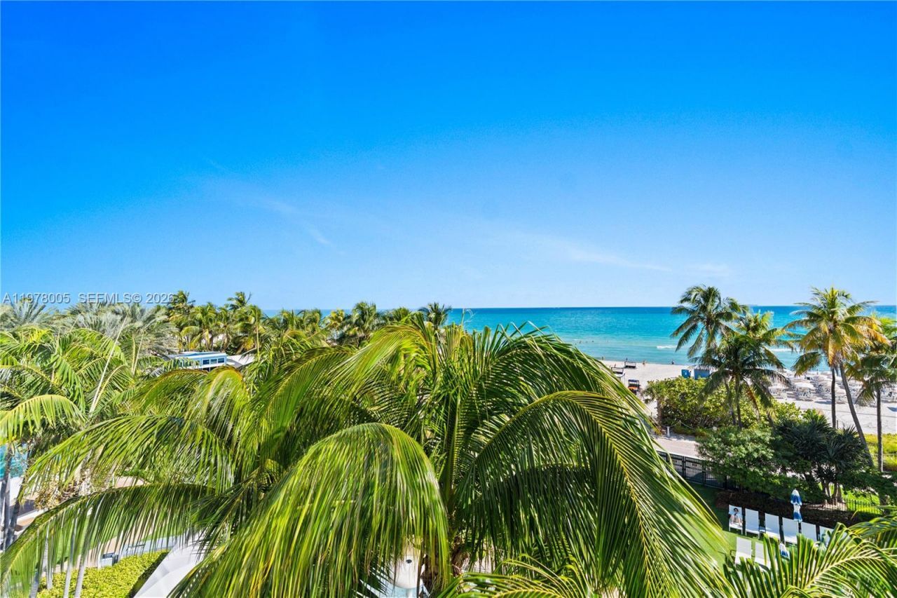 4391 Collins Ave, Unit 412, Miami Beach, FL 33140 Photo