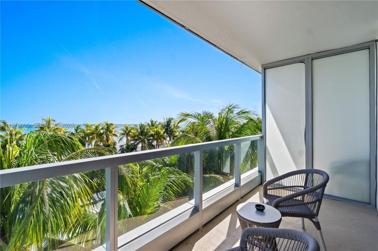 4391 Collins Ave, Unit 412, Miami Beach, FL 33140 Photo