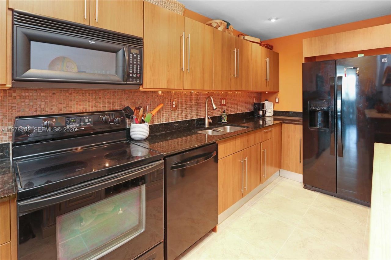 3001 S Ocean Dr , Unit 411, Hollywood, FL 33019 Photo