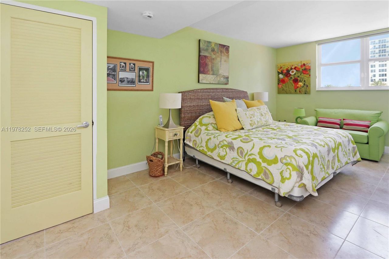 3001 S Ocean Dr , Unit 411, Hollywood, FL 33019 Photo