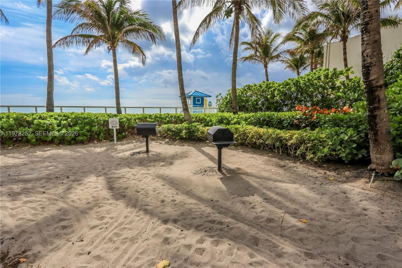 3001 S Ocean Dr , Unit 411, Hollywood, FL 33019 Photo