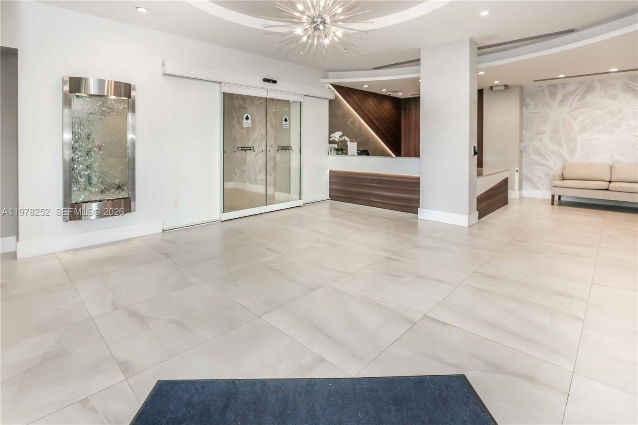 3001 S Ocean Dr , Unit 411, Hollywood, FL 33019 Photo