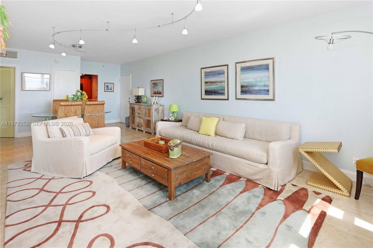 3001 S Ocean Dr , Unit 411, Hollywood, FL 33019 Photo