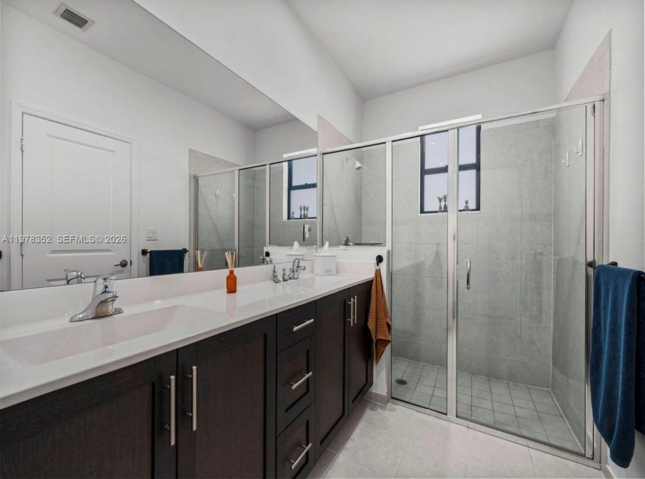 13351 SW 190th St , Miami, FL 33177 Photo