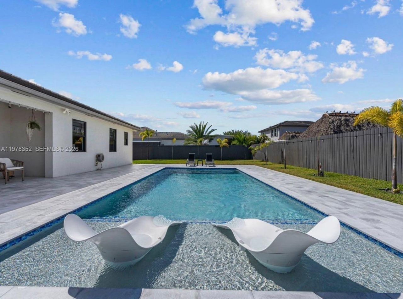 13351 SW 190th St , Miami, FL 33177 Photo