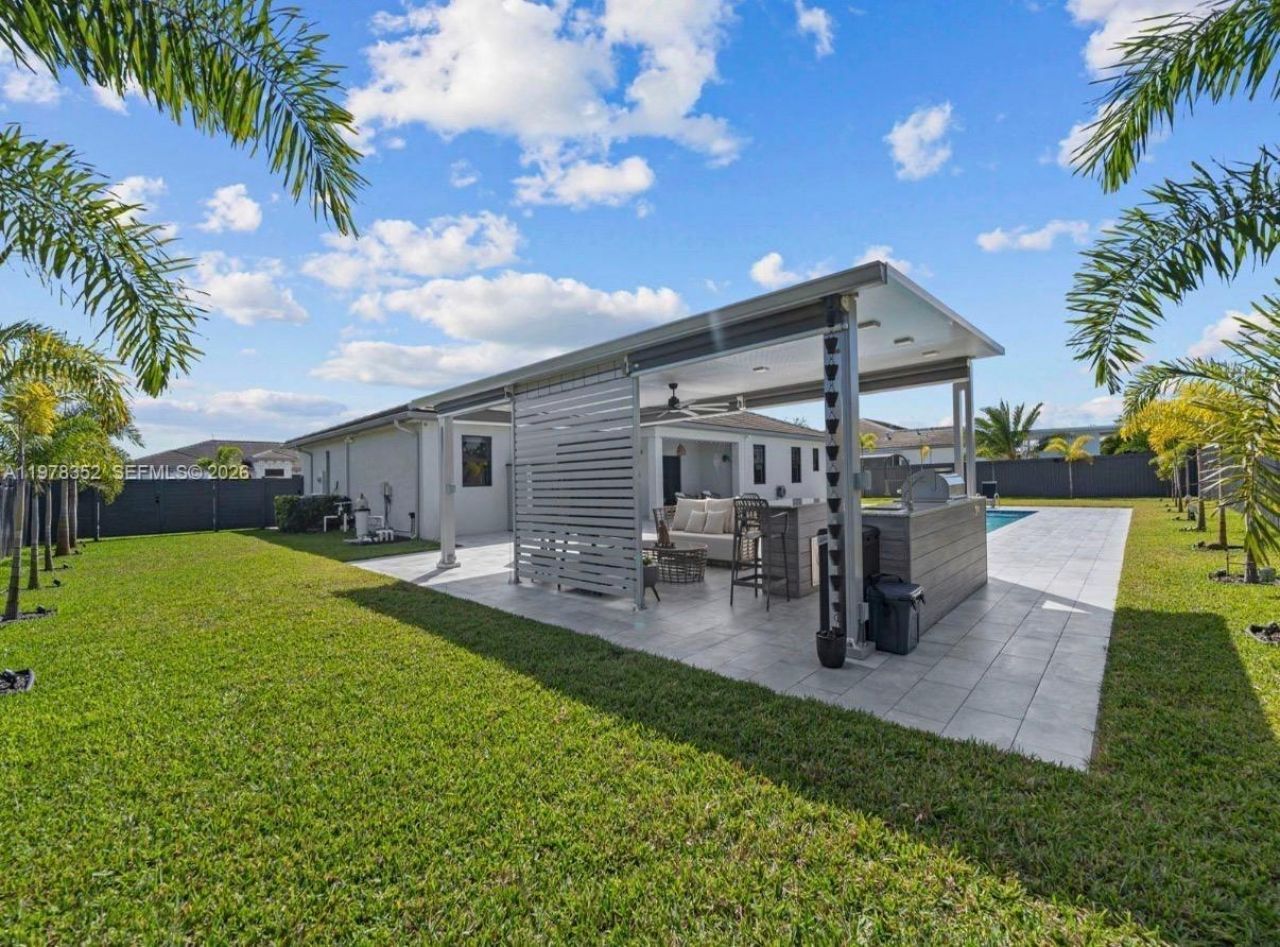 13351 SW 190th St , Miami, FL 33177 Photo