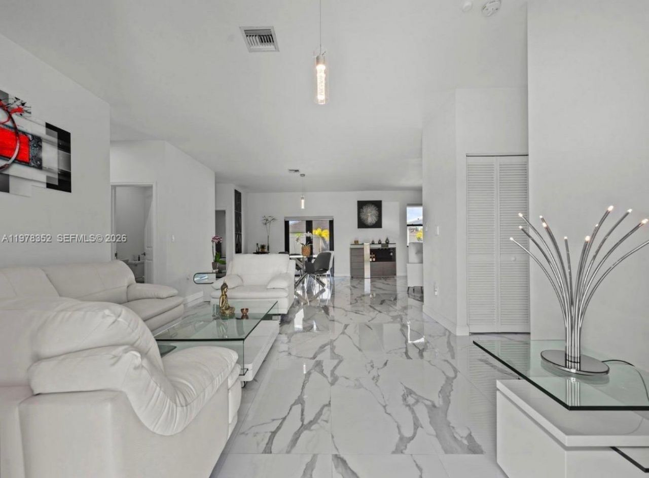 13351 SW 190th St , Miami, FL 33177 Photo