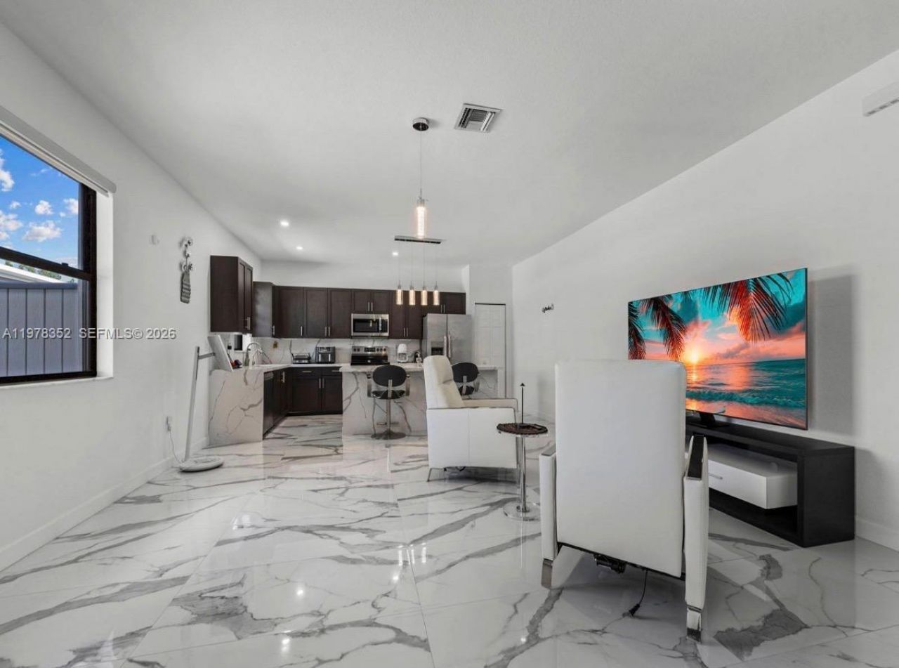 13351 SW 190th St , Miami, FL 33177 Photo