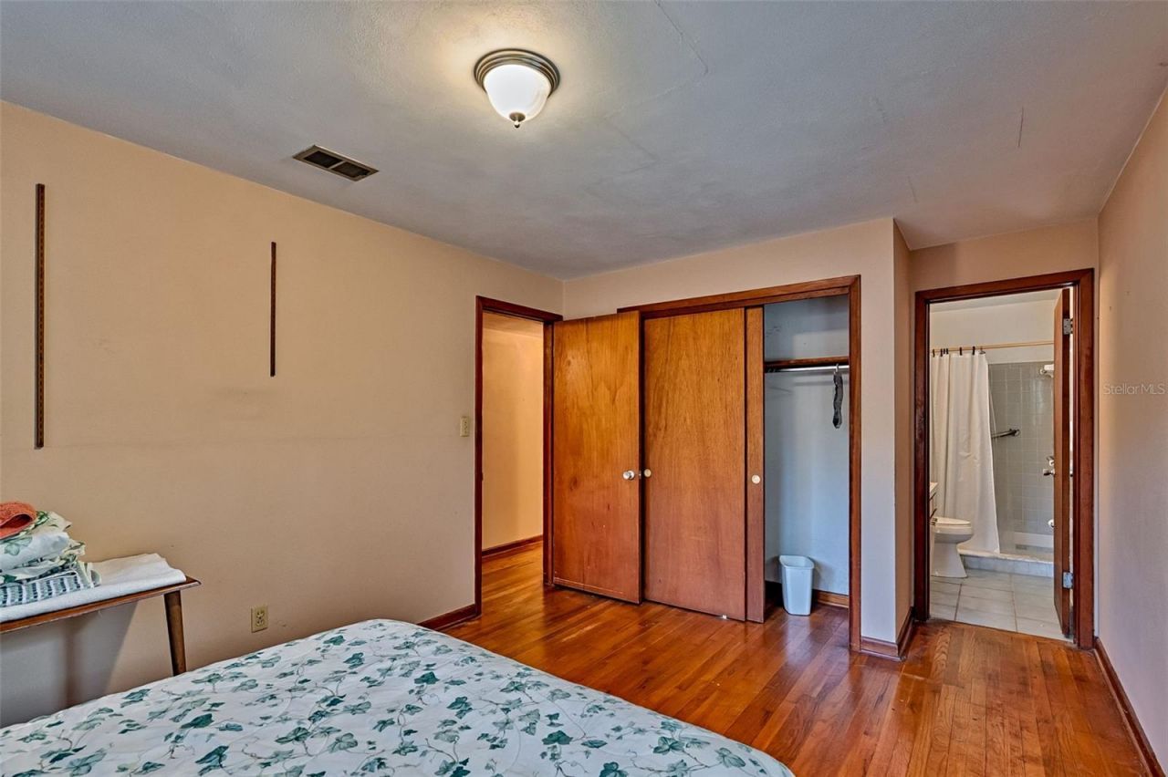 1919 NW 4th Avenue, Gainesville, FL 32603 Photo