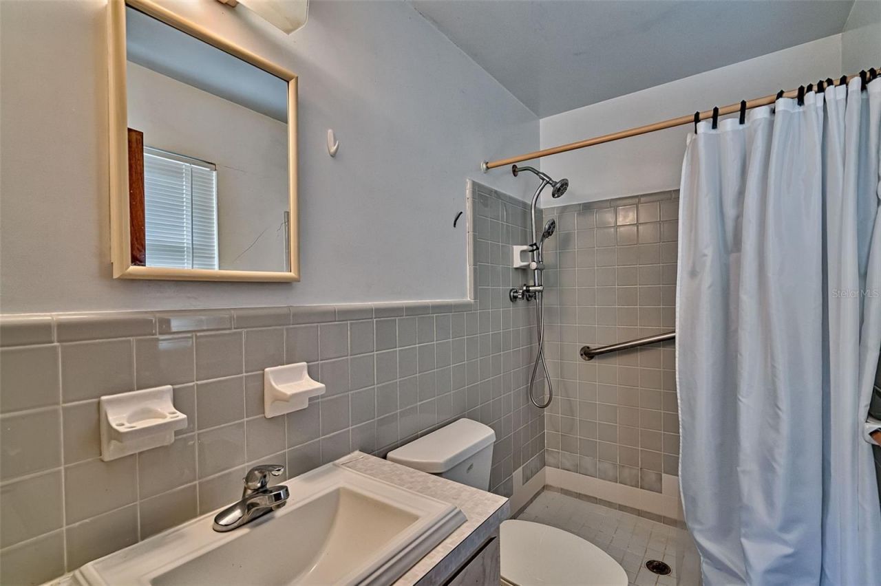 1919 NW 4th Avenue, Gainesville, FL 32603 Photo