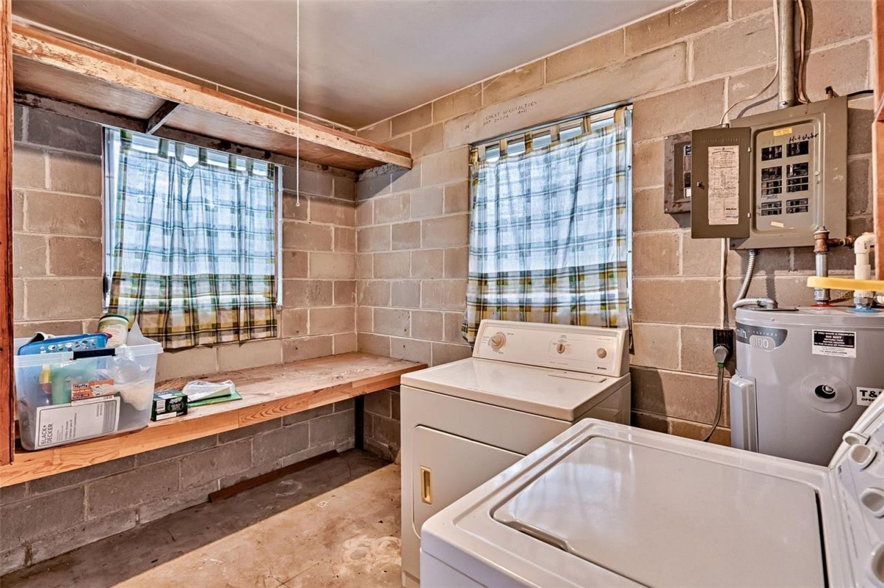 1919 NW 4th Avenue, Gainesville, FL 32603 Photo