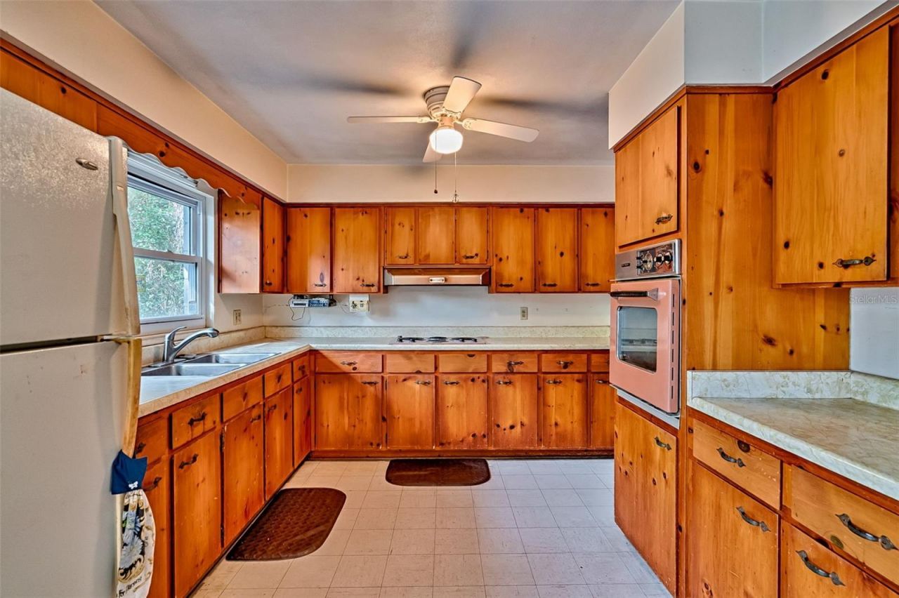 1919 NW 4th Avenue, Gainesville, FL 32603 Photo