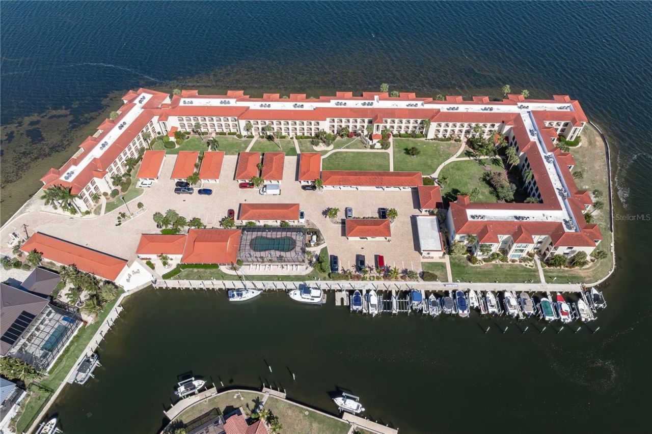 1 Colony Point Drive, Unit 7C, Punta Gorda, FL 33950 Photo