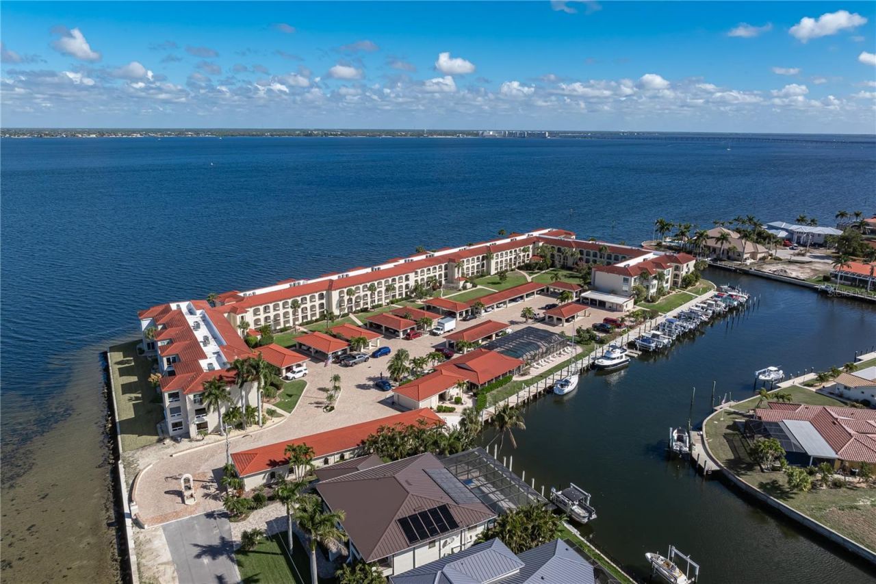 1 Colony Point Drive, Unit 7C, Punta Gorda, FL 33950 Photo