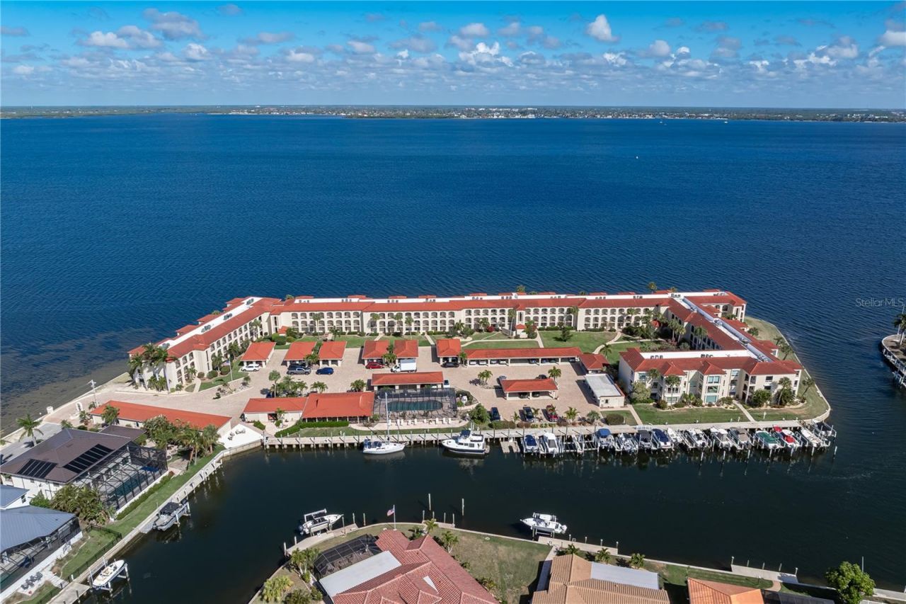 1 Colony Point Drive, Unit 7C, Punta Gorda, FL 33950 Photo