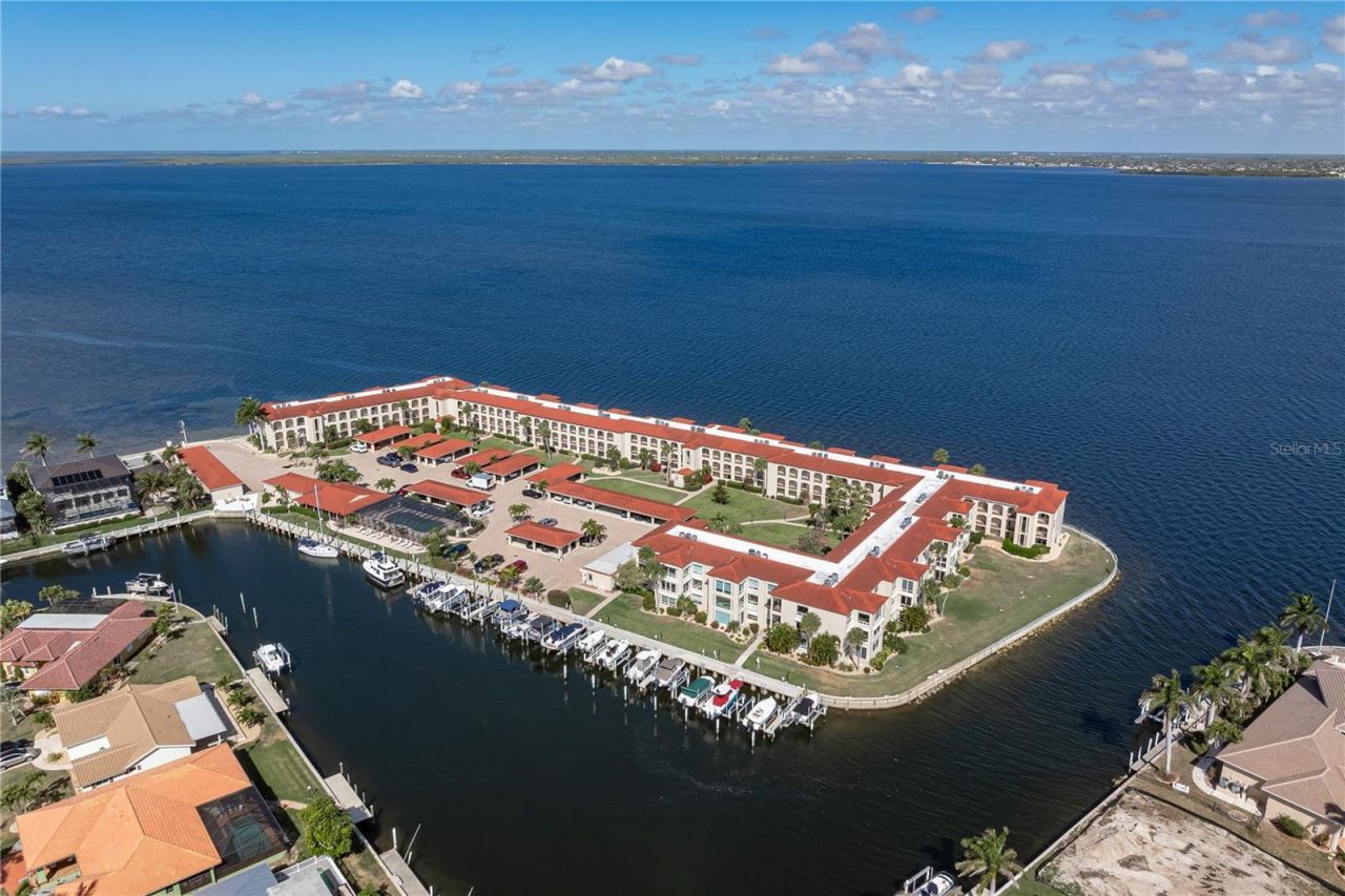 1 Colony Point Drive, Unit 7C, Punta Gorda, FL 33950 Photo