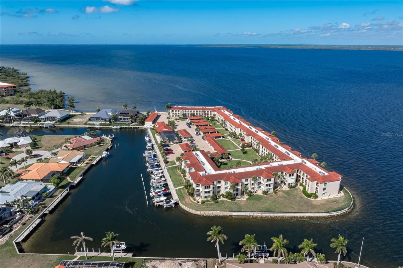 1 Colony Point Drive, Unit 7C, Punta Gorda, FL 33950 Photo