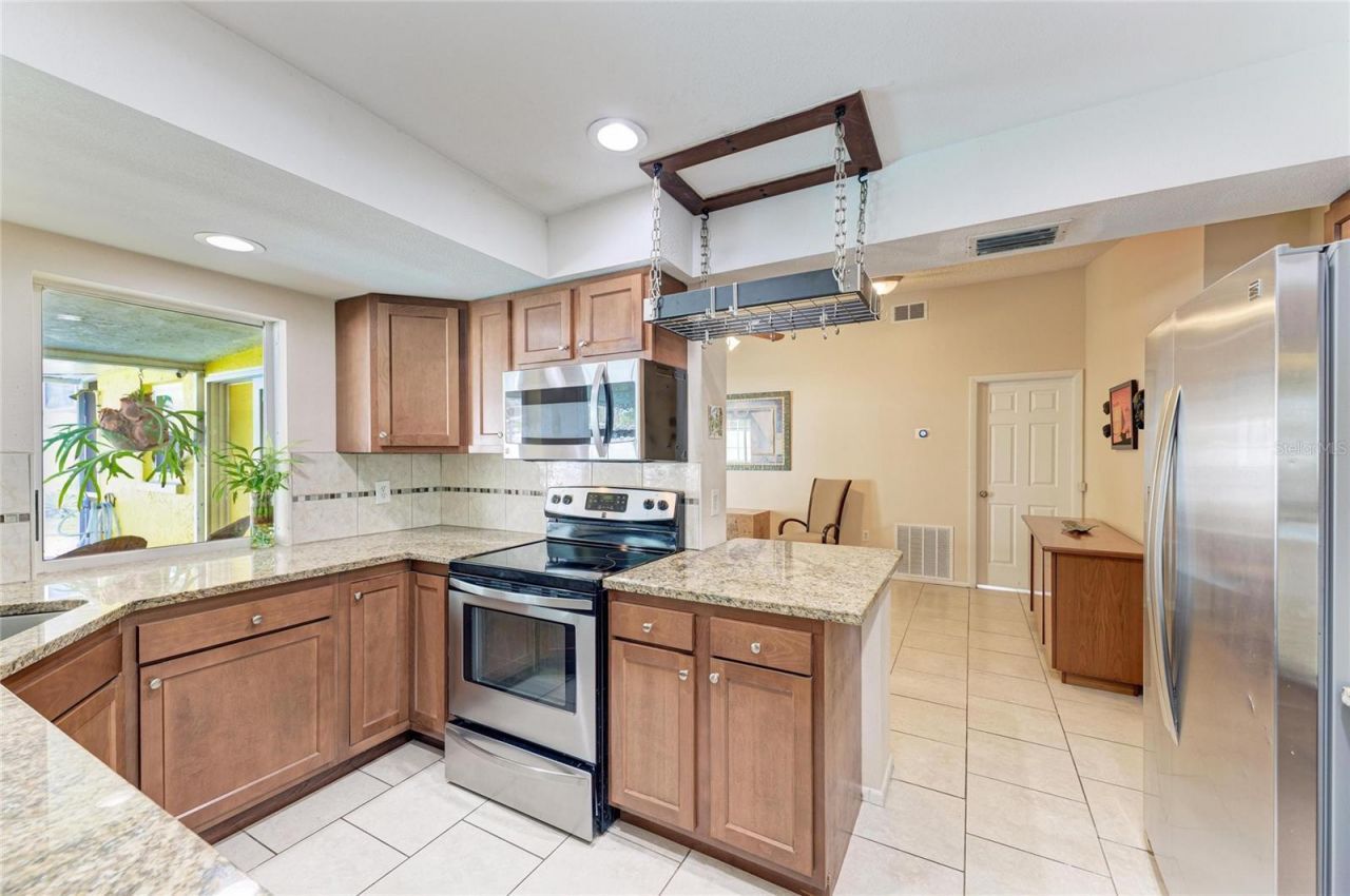 7309 Meadowbrook Drive, Sarasota, FL 34243 Photo