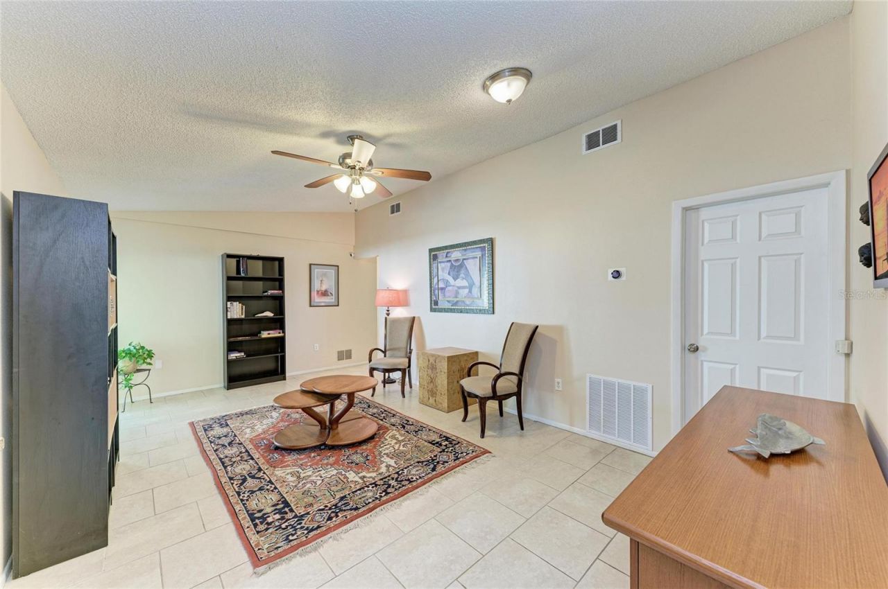 7309 Meadowbrook Drive, Sarasota, FL 34243 Photo