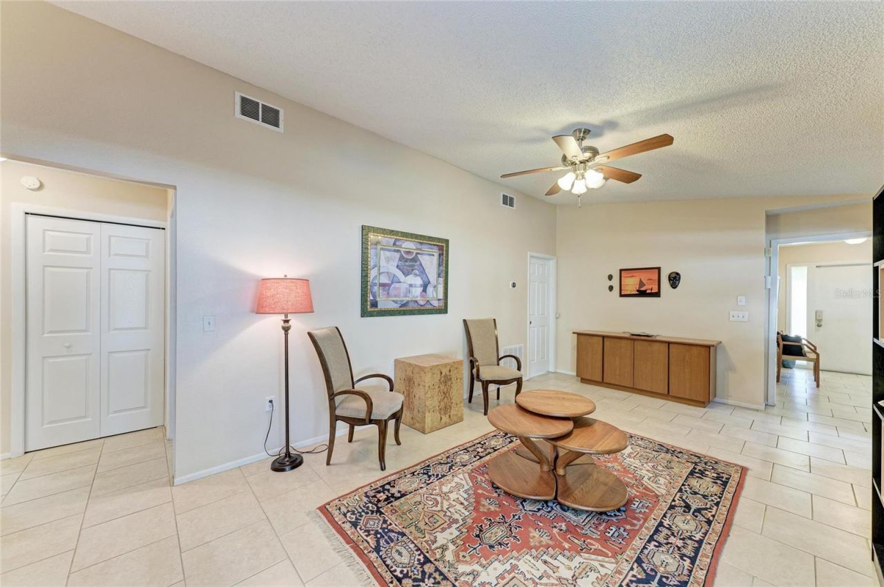 7309 Meadowbrook Drive, Sarasota, FL 34243 Photo