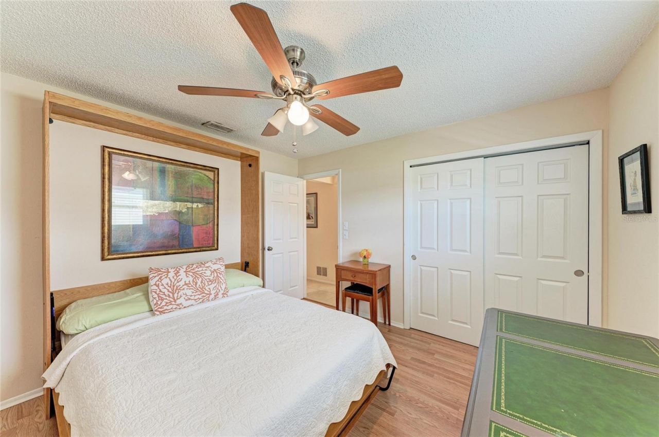 7309 Meadowbrook Drive, Sarasota, FL 34243 Photo