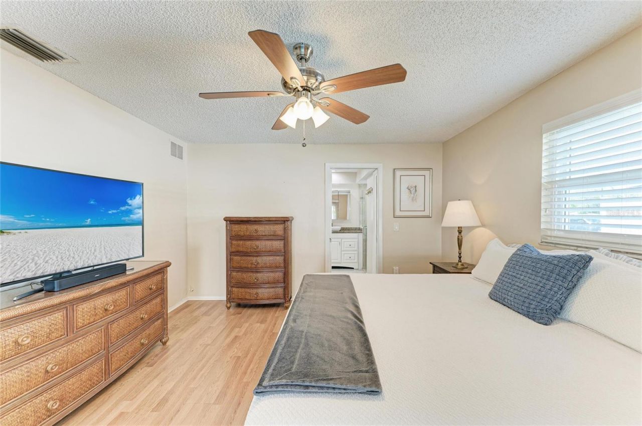 7309 Meadowbrook Drive, Sarasota, FL 34243 Photo