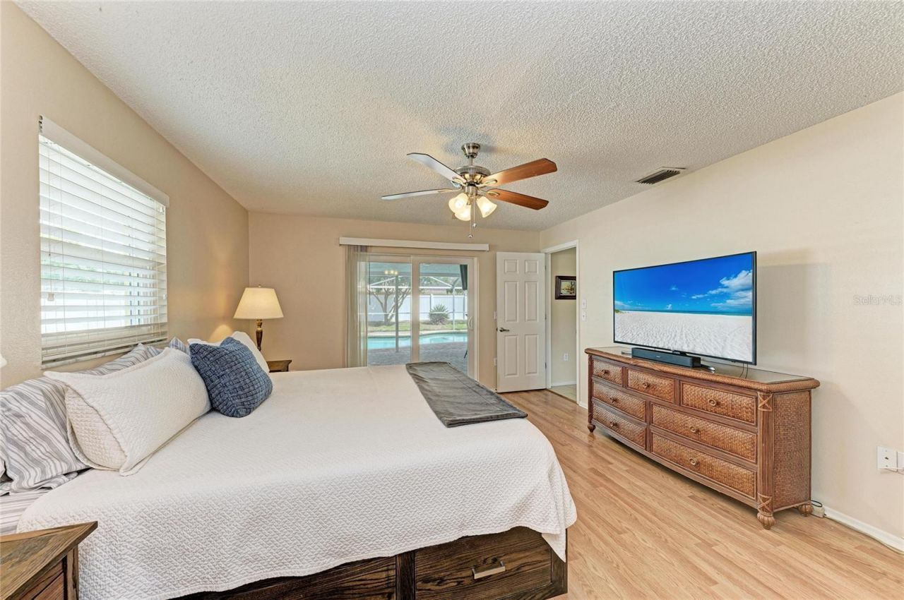 7309 Meadowbrook Drive, Sarasota, FL 34243 Photo