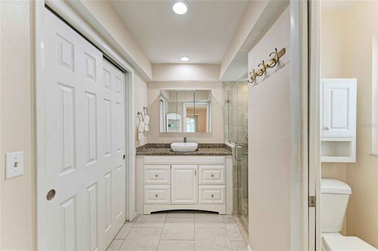 7309 Meadowbrook Drive, Sarasota, FL 34243 Photo