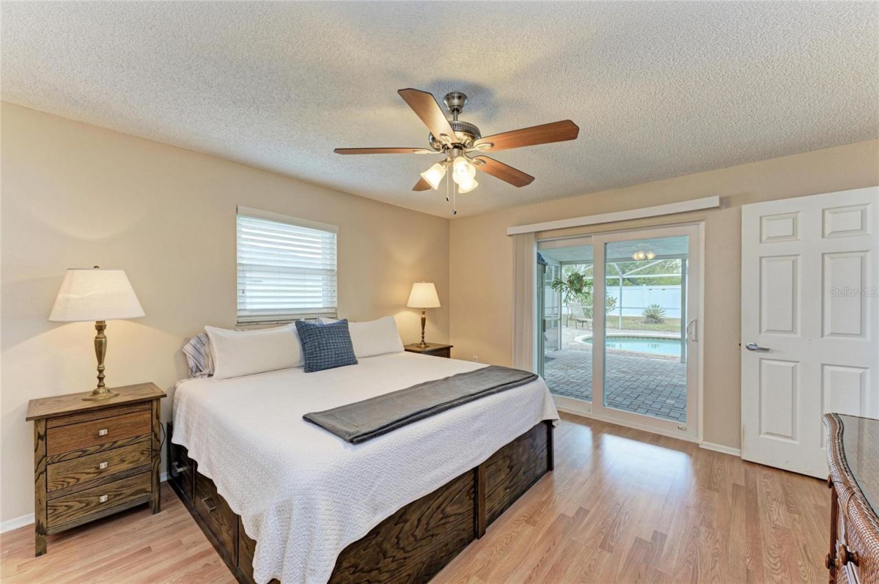 7309 Meadowbrook Drive, Sarasota, FL 34243 Photo