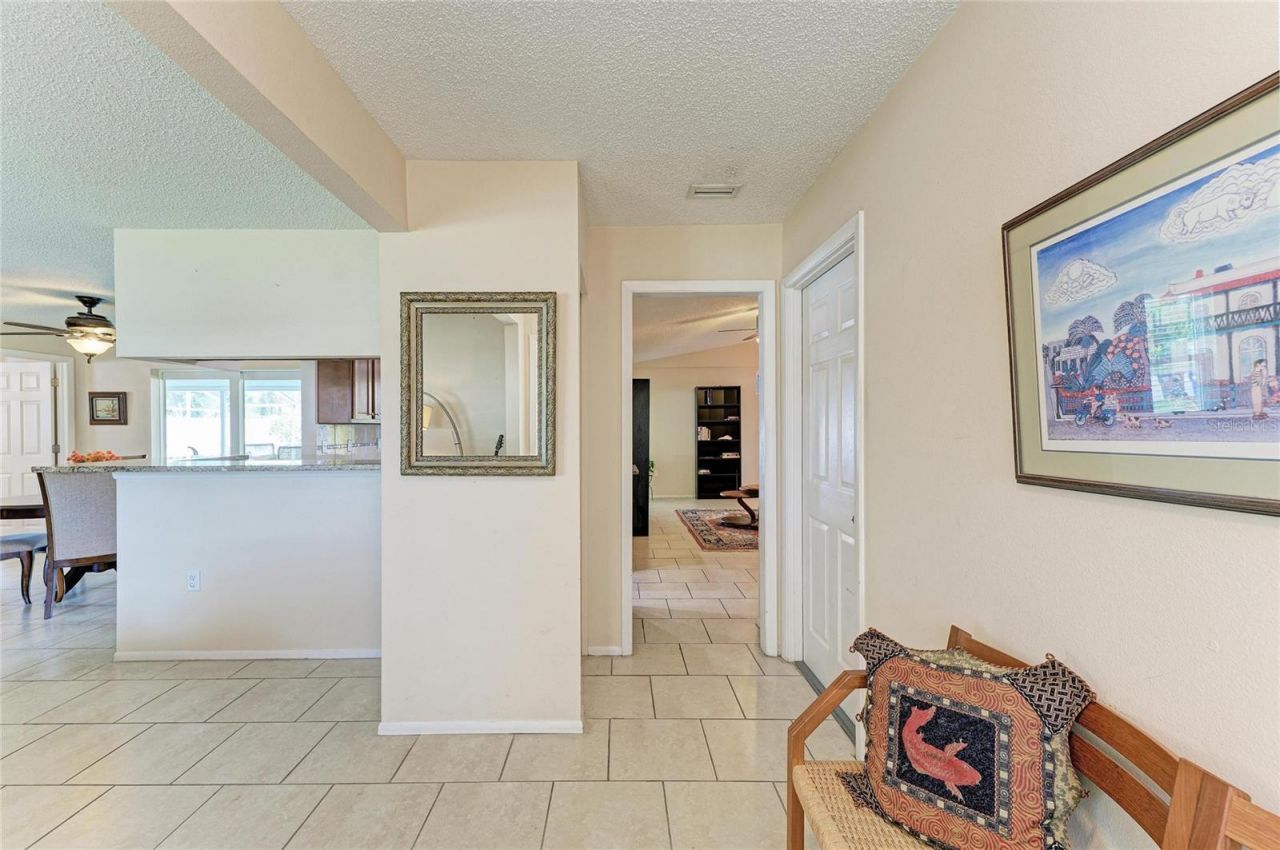 7309 Meadowbrook Drive, Sarasota, FL 34243 Photo