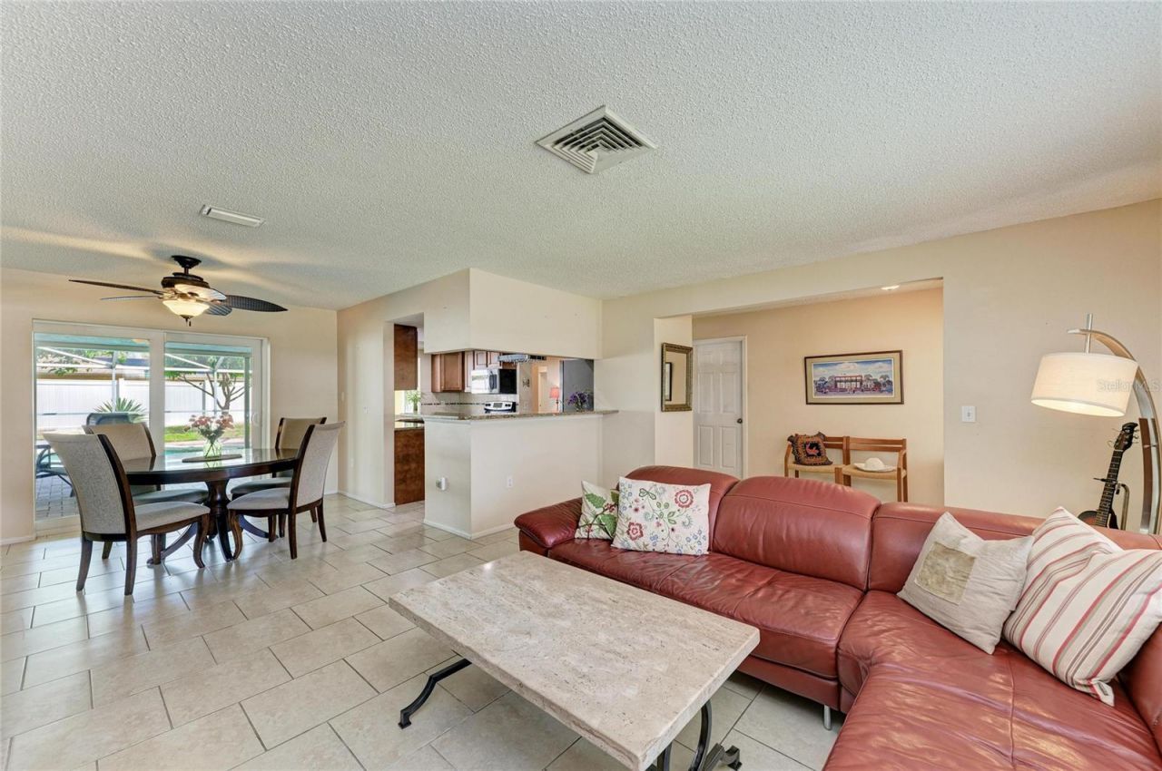 7309 Meadowbrook Drive, Sarasota, FL 34243 Photo