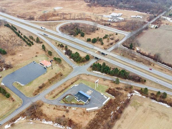 2110 N Concord Road, Albion, MI 49224