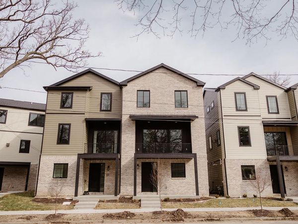 638 Fulton Street E, Unit D1, Grand Rapids, MI 49503