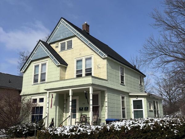 205 Oak Street, Unit 2, Ypsilanti, MI 48198