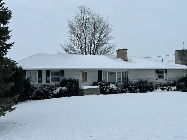 2416 Aldrich Road, Tekonsha, MI 49092