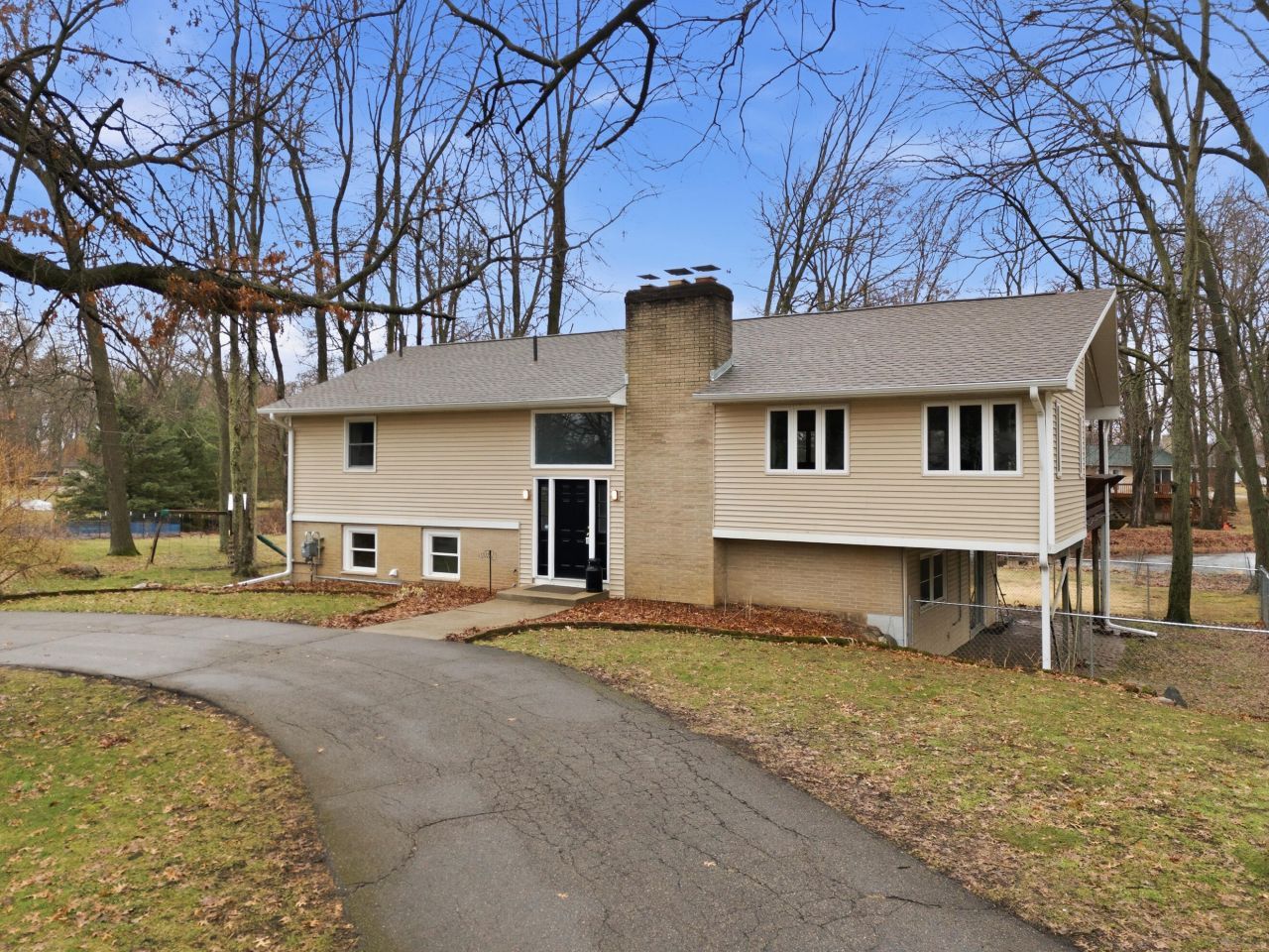 8198 S 24th Street, Kalamazoo, MI 49048 Main Photo