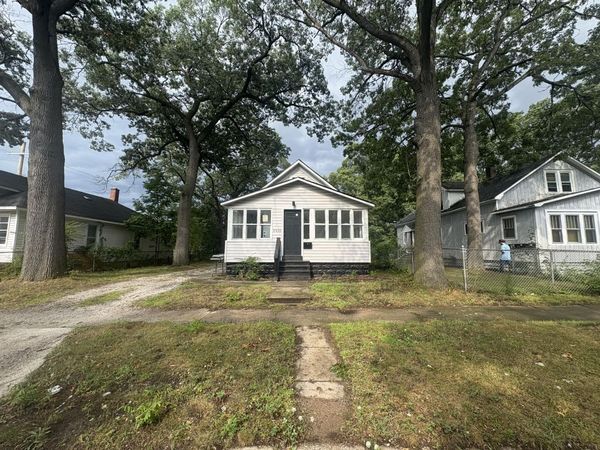 2933 Baker Street, Muskegon Heights, MI 49444