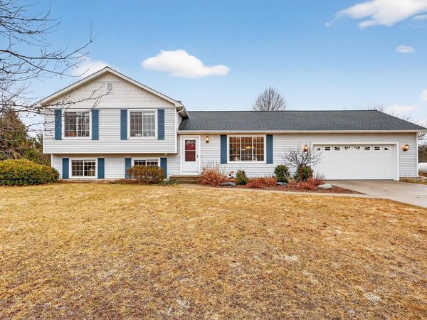 11403 Rita Drive, Middleville, MI 49333