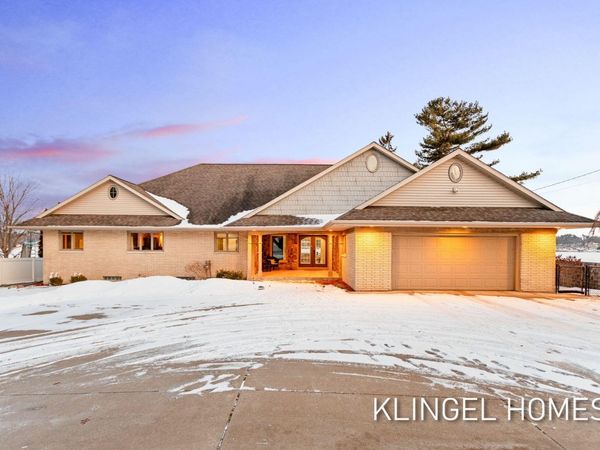 530 Glenwood Avenue, Muskegon, MI 49445