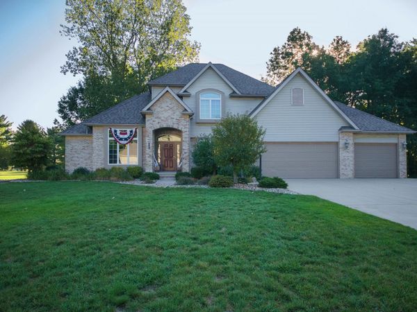 9847 Quail Run Court, Bridgman, MI 49106