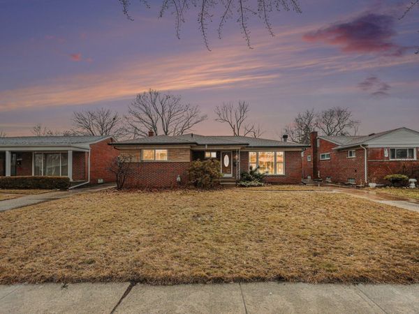 27657 Lorraine Avenue, Warren, MI 48093