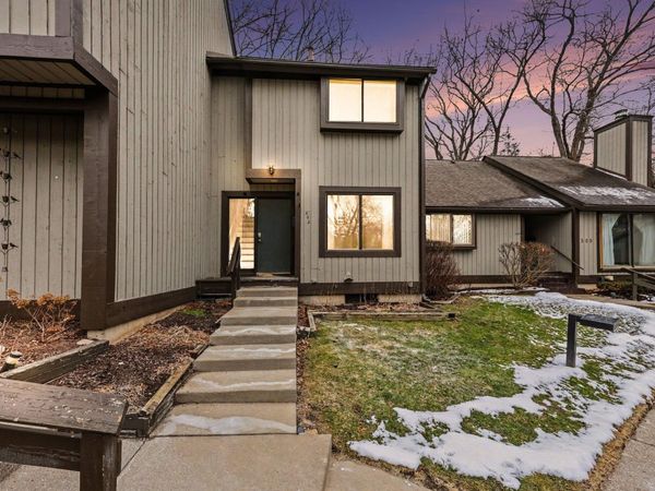 502 Stoneywood Drive, Brighton, MI 48116