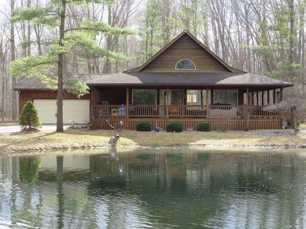7901 N Lumberjack Road, Riverdale, MI 48877