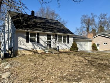 885 Argo Avenue SE, Grand Rapids, MI 49546